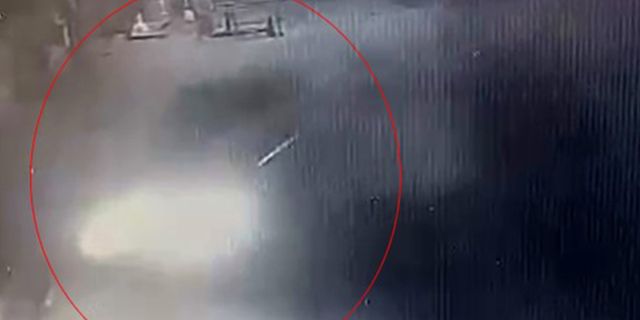 Bursa’da kaza anı saniye saniye güvenlik kamerasına yansıdı