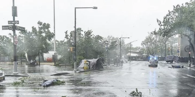 ABD'de fırtına ve hortum felaketi: 9 kişi hayatını kaybetti