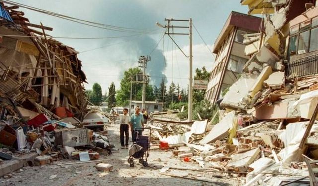 Bozbey’den 17 Ağustos mesajı