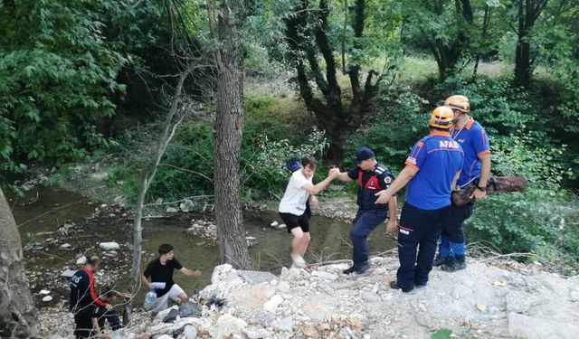 Gençlerin balık tutma macerası kötü bitti!