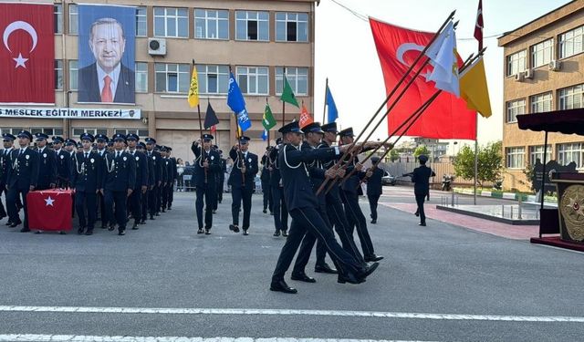 206 polis, mesleğe ilk adımını attı