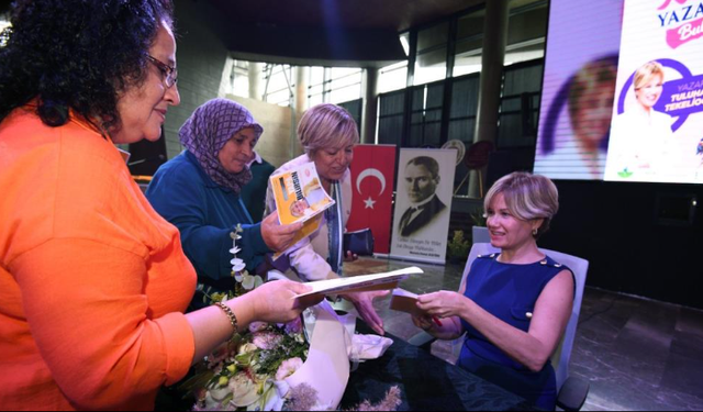 Gazeteci-yazar Tekelioğlu: 'Değişimin gücü kadındır'