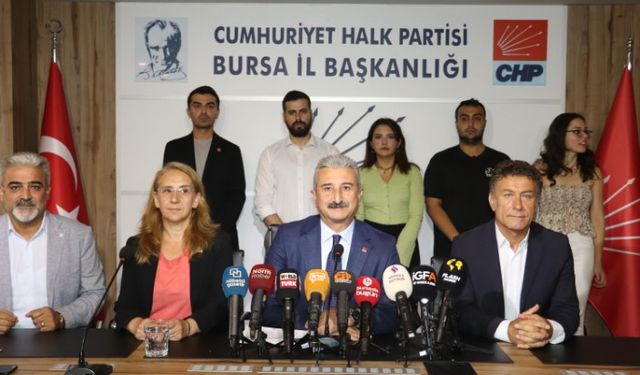 CHP Bursa, eğitimdeki sorunları değerlendirdi: 'Ayrıcalığa dönüştü!'