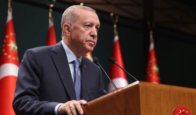 Erdoğan: 'Özel'in millete özür borcu var'