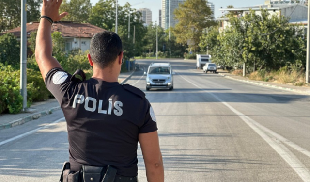 Yunus polisleri 1 ayda 64 kişiyi yakaladı!