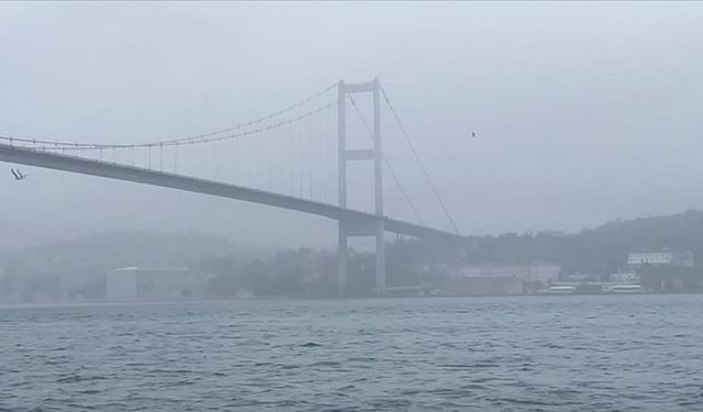 İstanbul Boğazı’nda gemi trafiği çift yönlü askıya alındı