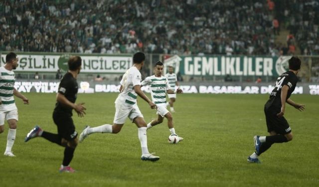 Bursaspor, o unvanı elinde tutuyor!