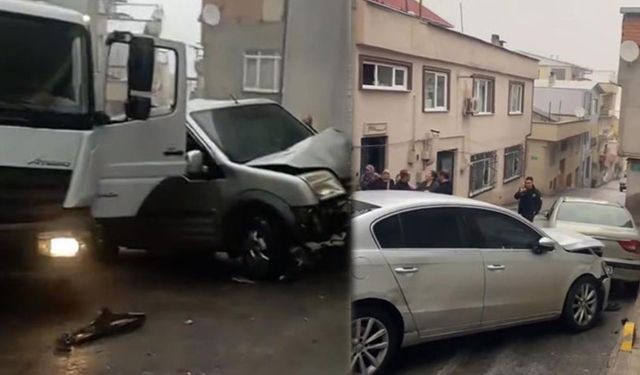 Kamyonun freni patladı: Araçlar hurdaya döndü!