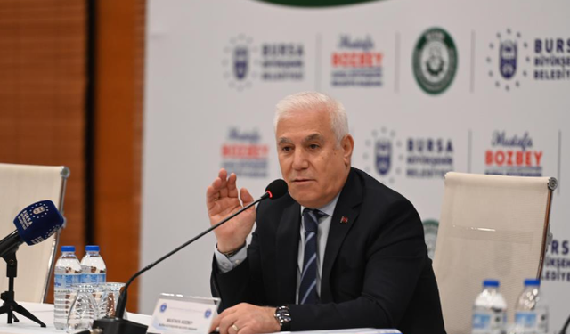 Bozbey: ''Ücretsiz otopark konusunda düzenlemeye gideceğiz''