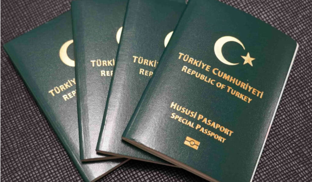 Yeşil Pasaportta Yanlış Alarm: Listede Türkiye Yok