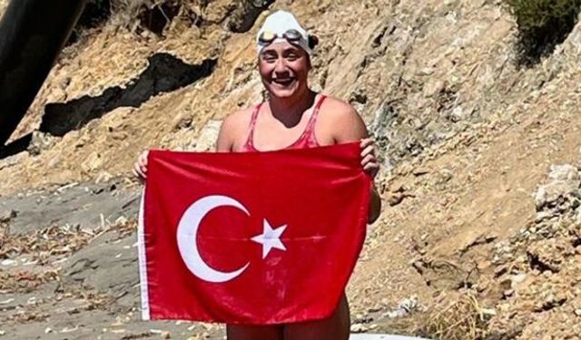 Kaiwi Kanalı'nı geçen en genç Türk oldu!