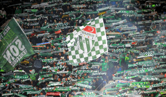 Bursaspor taraftarı için dev ekran
