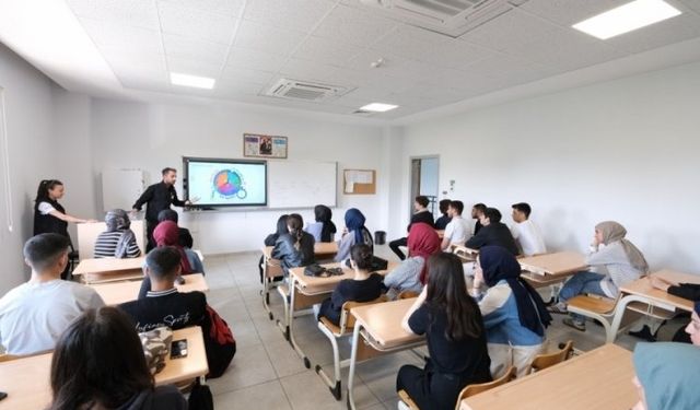Gençlere afet bilinci eğitimi