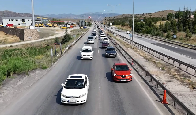 43 ilin geçiş güzergahında bayram hareketliliği!