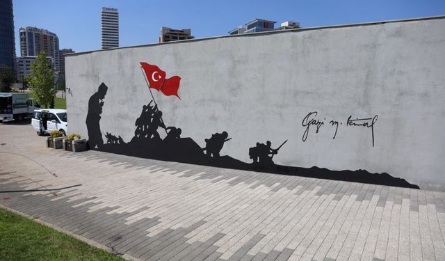 Zafer ruhu duvarlara yansıdı