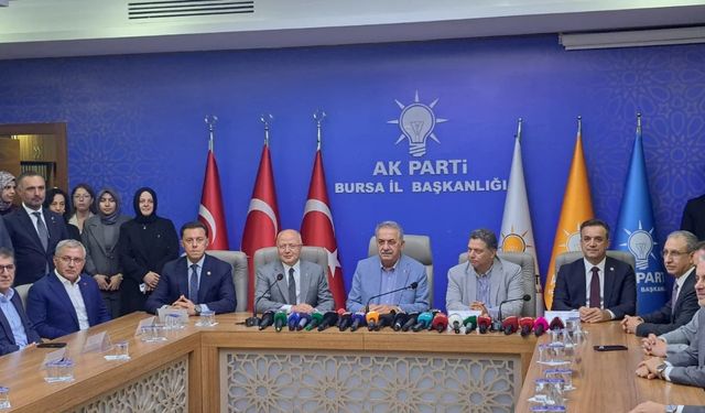 Hayati Yazıcı: ''Siyaset projelerle yapılır''
