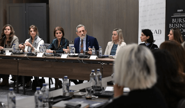 İş kadınları için liderlik programı başlıyor