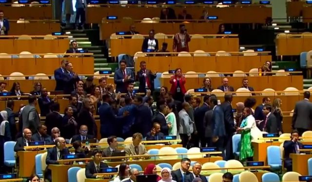 BM'de Netanyahu'ya protesto!