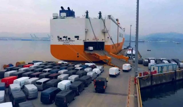 Ağustosun ihracat lideri otomotiv