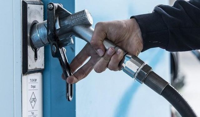 Akaryakıta zam geliyor!