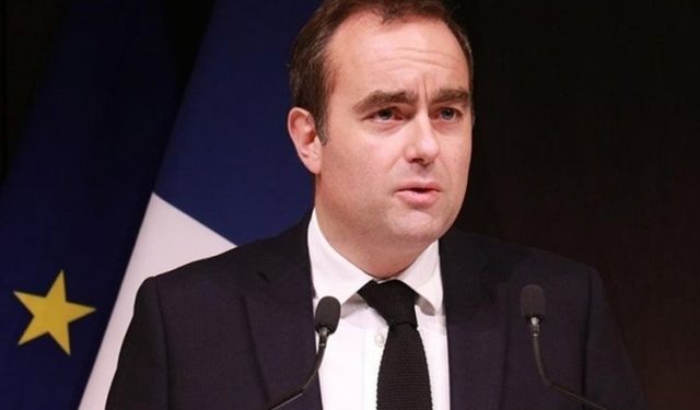 Fransa Başbakanı istifa etti