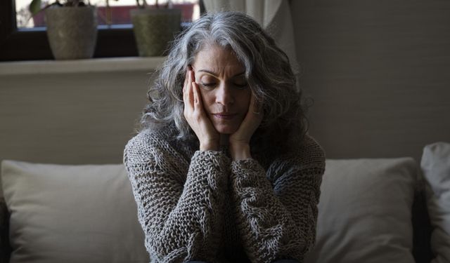 Menopoz Nedir, Belirtileri Nelerdir?