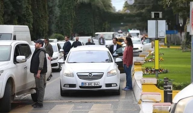 Türkiye Ata'sını andı: Hayat 9'u 5 geçe durdu!