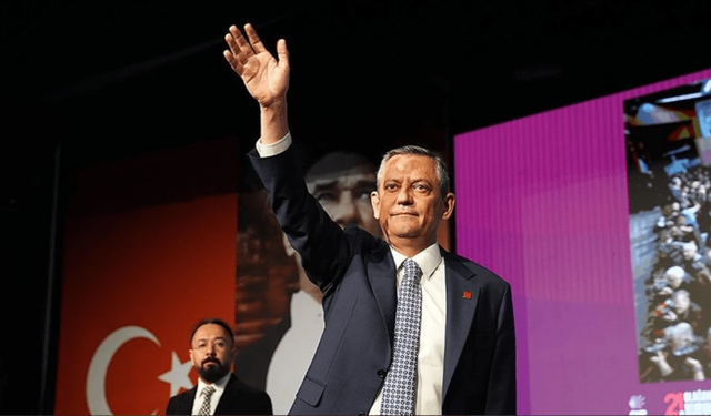 Özgür Özel yeniden Genel Başkan!