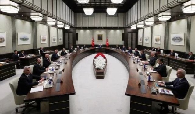 Kabine yoğun gündemle toplanacak!