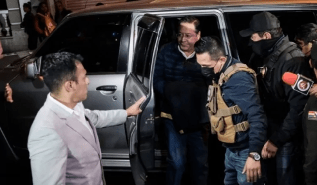 Eski Devlet Başkanına 'yolsuzluk' soruşturması!