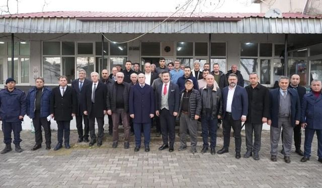 Başkan Özel ve Kaymakam Altay'dan mahalle ziyareti