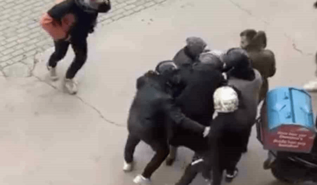 Bursa'da lodosa karşı dayanışma