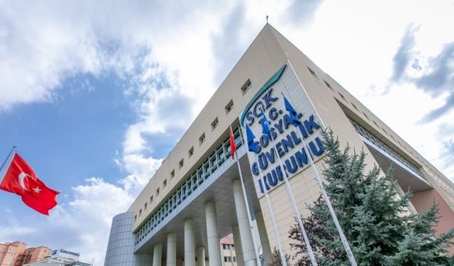 SGK başkanı görevden alındı