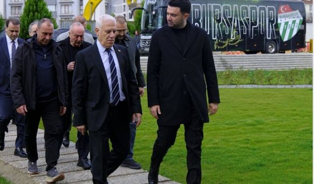 Başkan Bozbey’den Bursaspor’a ziyaret