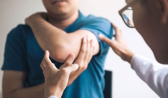 Tenisçi dirseği hastalığı nedir?