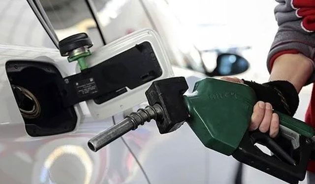 Akaryakıtta çifte indirim!