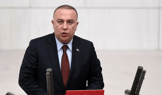 MHP'de kritik istifa!