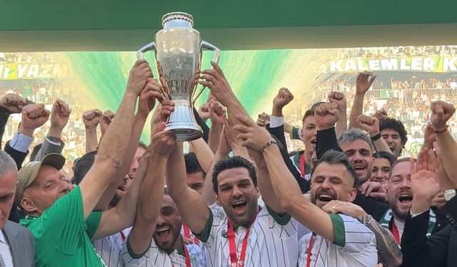 ŞAMPİYON BURSASPOR TAÇ GİYDİ!
