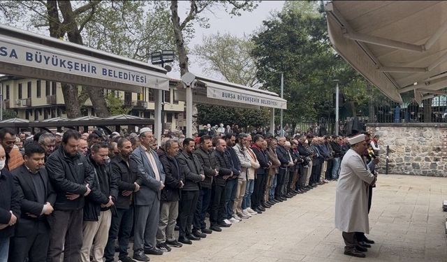 Ayla öğretmen ve öğrencilere Bursa'da veda