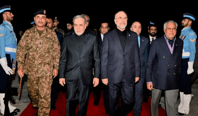 Pakistan'da tarihi müzakere