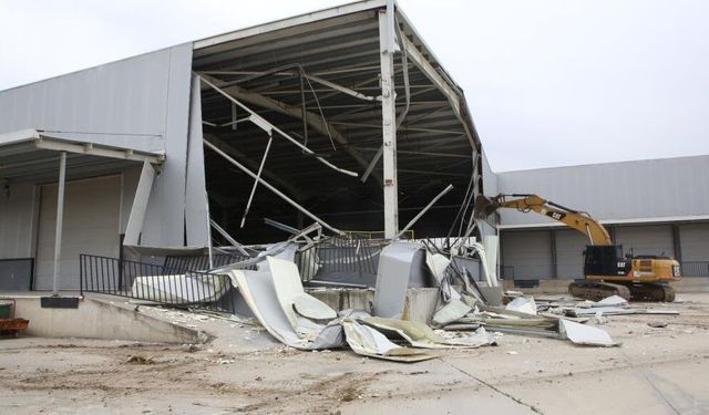 Bursa'da kaçak yapıya geçit yok