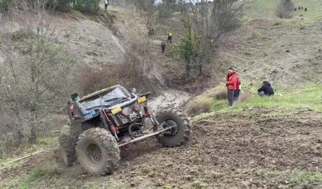 Off-road yarışında korkutan kaza