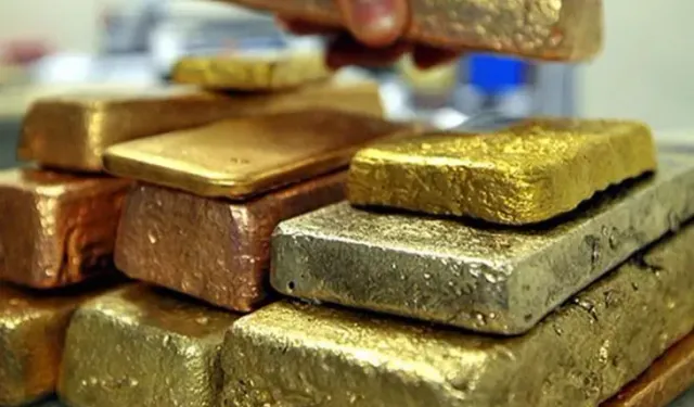 Altın fiyatları son 1,5 haftanın dibini gördü!