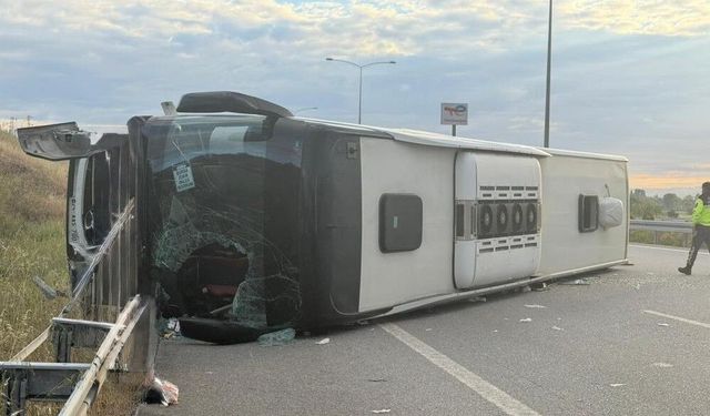 YOLCU OTOBÜSÜNDE FECİ KAZA!