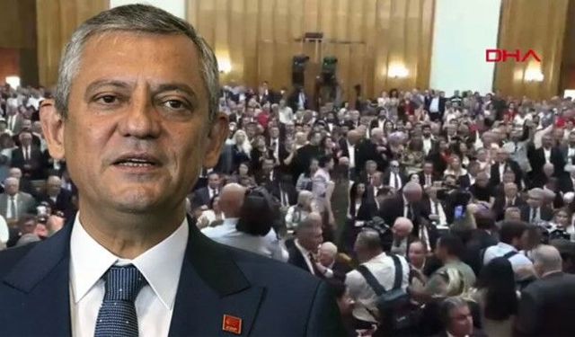 Mutlak butlan kararı sonrası Özel kürsüde