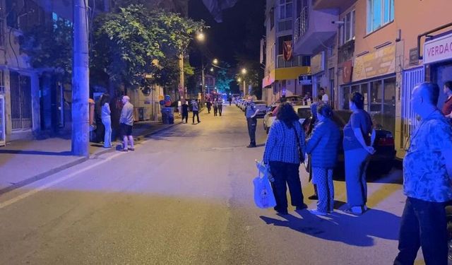 FECİ KAZA MAHALLEYİ SOKAĞA DÖKTÜ!