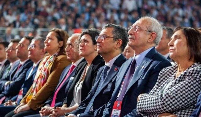 CHP KURULTAYI CEZA DAVASI ERTELENDİ
