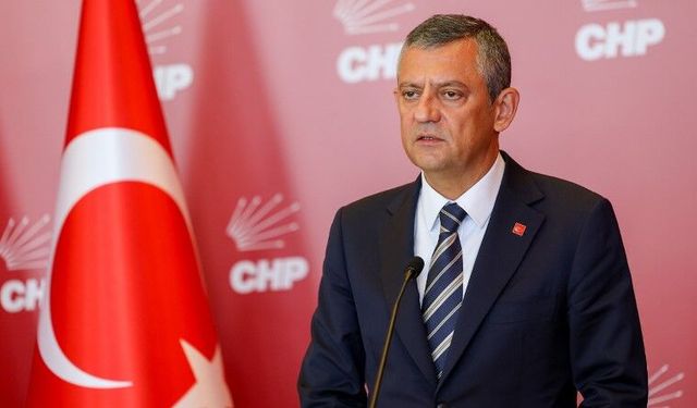 ÖZEL'DEN OLAĞANÜSTÜ KURULTAY HAMLESİ