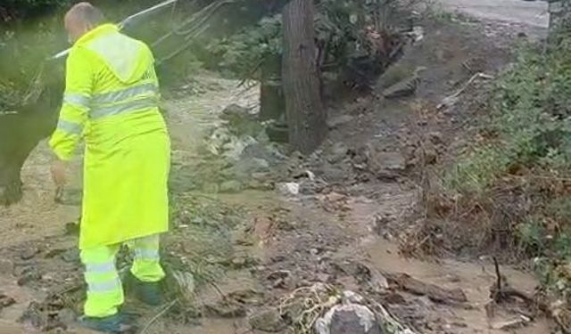 Bursa’da taşkın paniği! Ekipler teyakkuzda