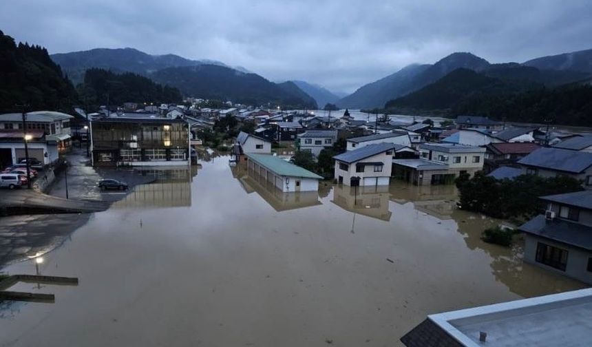 Japonya’da şiddetli yağışlarda 1 kişi öldü
